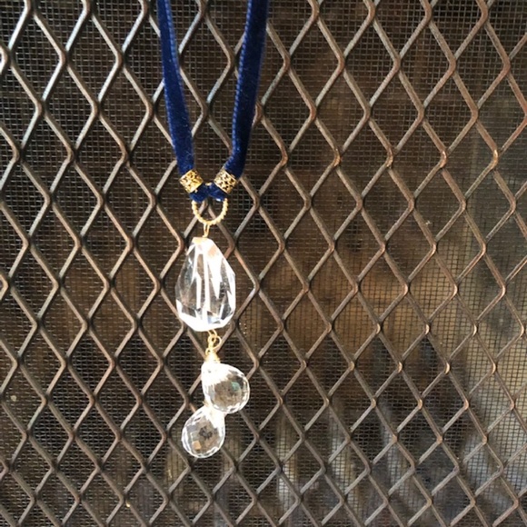Sophia & Chloe Royal Blue Velvet Gold/Rock Crystal Quartz Drop Pendant Necklace - Picture 4 of 6